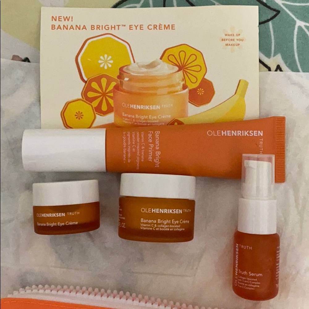Ole Henriksen mini 4 piece set.